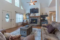 Absolute Delight - Sapphire Resort Amenities, Brewery and Golf Nearby!