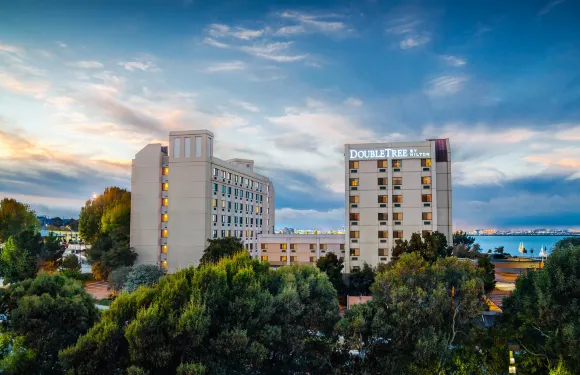 舊金山機場希爾頓逸林酒店