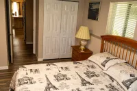 Peaceful Paradise 3BR Cottage Getaway