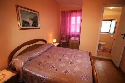 apartment in the historic center Các khách sạn gần Scogliera di Scauri