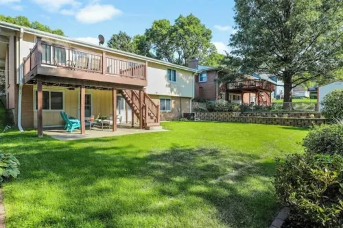 Central Location+ 2 living spaces+ covered patio!