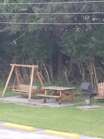 Poolside Ground Floor Studio Unit #125. Just a few steps to the ocean :)