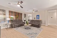 🏝5 Min to TOP Shop + dine, 🐶 OK, 900mbps internet Hotels in Gilbert