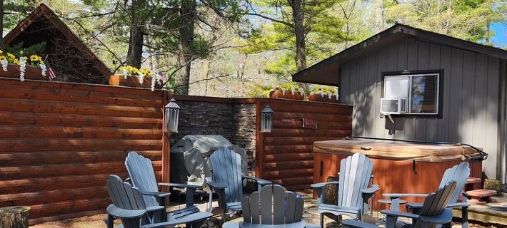 Rustic Log Cabin/Modern Addition - Pontoon, Bunk House, Hot Tub - Woman Chain Hotels in Cass County