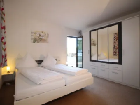 Spacious and comfortable apartment with terrace for up to 7 people 伊梅拉特酒店