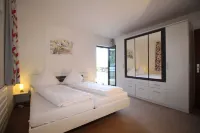 Spacious and comfortable apartment with terrace for up to 7 people