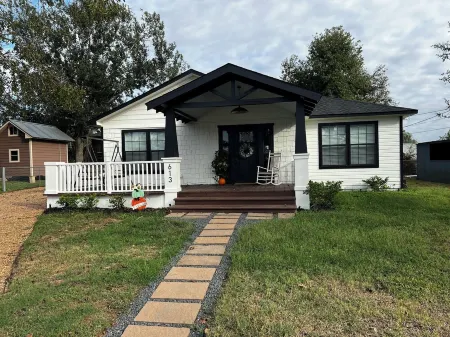 The Piano House, 613 S. Charles St, Bellville, Tx 77418