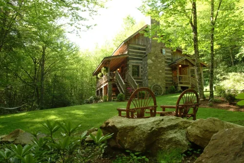 Sleepy Creek-Antique Log Cabin/4 Acre/Bold Stream/Near Boone and BR Pkwy/Firepit