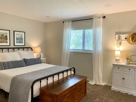 NEW REMODEL in the Heart of Eagle near BOISE