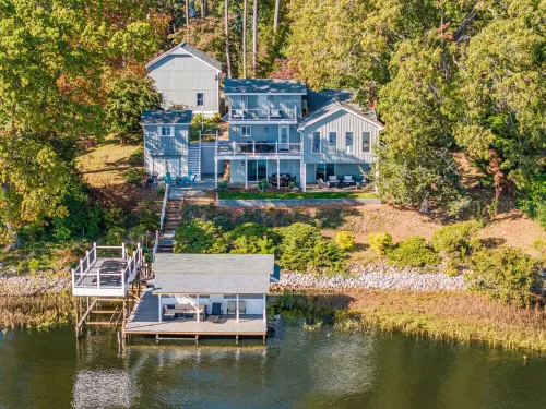 Remodeled Lake Retreat w/ expansive main lake views with amazing amenities!