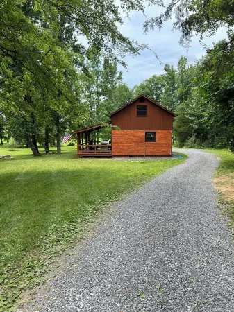 Cozy cabin all new everything.