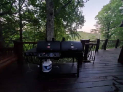 Feels Like Home "Lake front" Lake Watauga in the TN Hills
