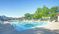 4 BR/4.5 BA luxury townhome in Bear Trap Dunes 2 min walk to all amenities - Uima-altaat