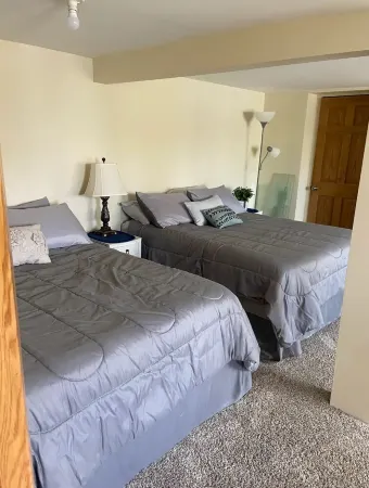 The Eagle's Nest Отели в г. Шерберн