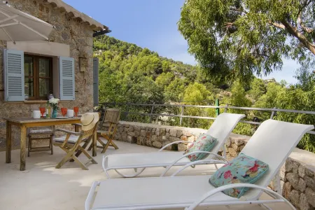 Villa With Private Pool with Sea Views . Homely  traditional majorcan house