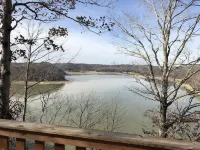 Serene Lakefront Retreat: Close to Marina, Park, & Downtown Charm