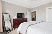 Beech Mtn - Gorgeous Mountain Views - Walk to Sledding Hill, Slopes - Fireplace