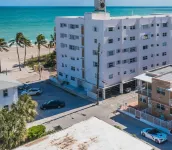 1BRM/1BA /Intracoastal View Terrace on the Beach and Boardwalk