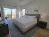 Sun, Sand, and Style: Modern 5BR Home, Rooftop Deck, Steps to the Beach!