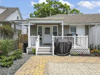 4 Houses to Beach!  Remodeled 2026. 4 Passes, Chairs, Towels, Umbrellas Included Hotels in Belmar