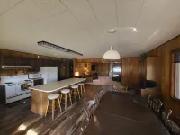 Sleeps 14+ spacious home overlooking Heise. Hotel a Jefferson County