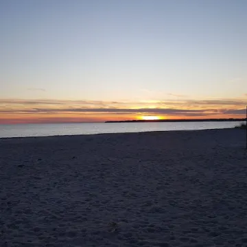 Beach 0.7 Mi Walk- Craigville & Covell. A/C, Bikes, Fire Pit, 3 Day Min Sep-June