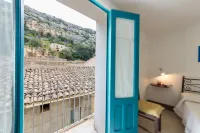 Rooftop house in the center, 2/4 guests, free illimited WIFI, free parking - Balcony