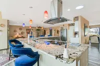 Relaxing, comfortable home for entertaining or enjoying the view