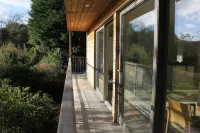 Architect Designed Eco House In A Secluded Littlehaven Private Lane