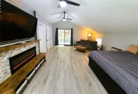 Mountain Ridge Retreat - Private & Peaceful Getaway. Family & Pet Friendly