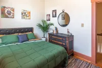 The Nature House is a perfect mix of charm and location! Hotels in Madison Township