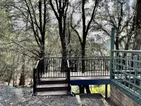 Mountain Getaway,  just 6 miles away from town!