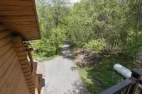 Cozy Log Cabin in Sundance Resort Neighborhood That Sleeps 20+ Hotel a Sundance