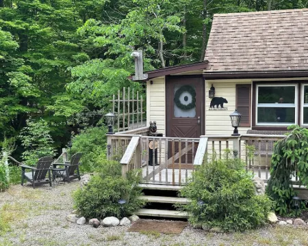 Escape to a Streamside Cabin in the Lower Catskills Hotels in Mamakating