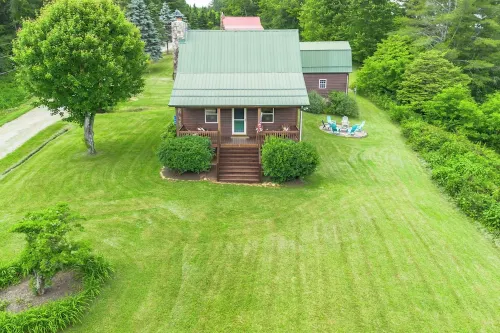 Pet Friendly NC Cabin with Beautiful Views and Hot Tub near West Jefferson.