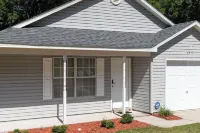 Genroc-"It's your home too" 塔拉哈西住宿飯店