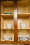 COZY BASEMENT APARTMENT - PRIVATE ENTRANCE - NEAR PARK