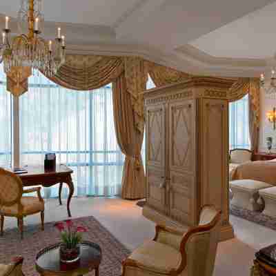 Sheraton Santiago Hotel and Convention Center Rooms