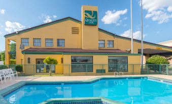 Quality Inn Amarillo I-40 East