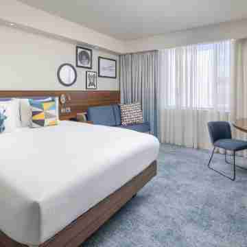 Hampton by Hilton London Gatwick Airport Rooms