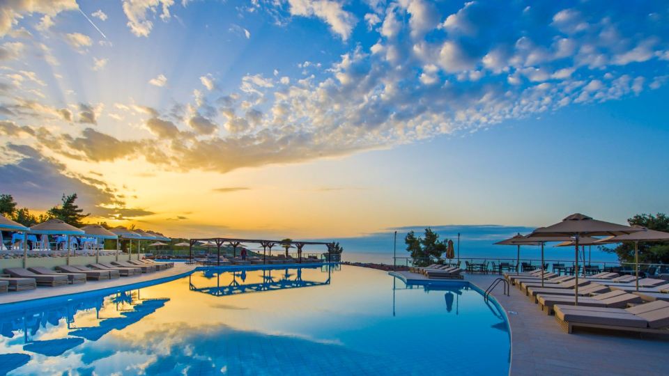Alia Palace Hotel - Adults Only 16+