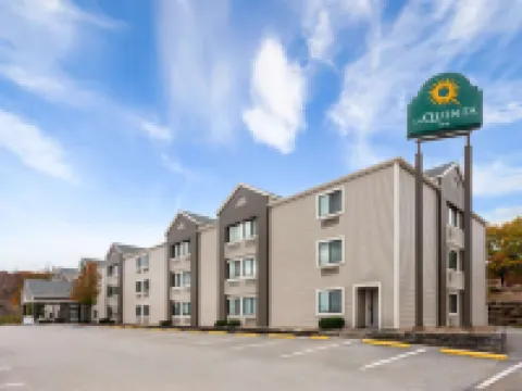 La Quinta Inn by Wyndham Cleveland Independence Hotels in Independence
