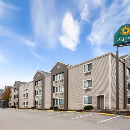 La Quinta Inn by Wyndham Cleveland Independence