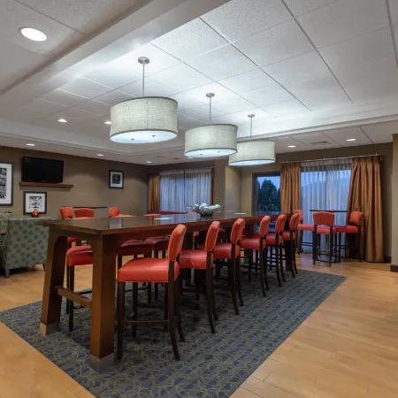Hampton Inn Bedford