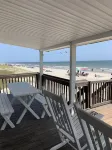 OCEAN FRONT, 4BD 2BA, FENCED YARD,  PET FRIENDLY, DIRECT BEACH ACCESS
