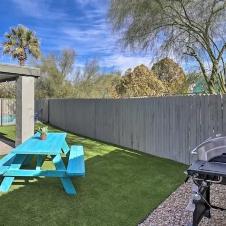 Boho-off-Broadway, fun and chic family home!