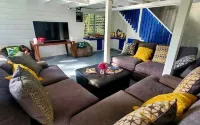 Bak A Yaad Hotels in West End