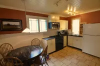 Saint Francis House ~ Downtown Durango *Sanitized & High Speed Wi-Fi*