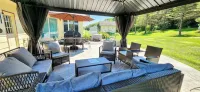 COUNTRY VIEW GETAWAY: ATV/UTV and Country Living Combined, Sleeps 8, near Town.