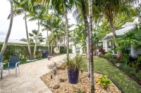 Seagrape Villa Bella #4 Hotels near Anglin's Fishing Pier